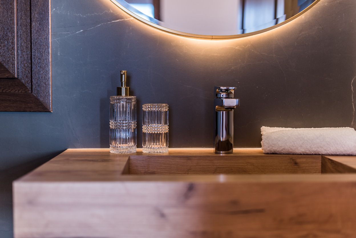 FerAla Suites Albayzín Espejo baño
