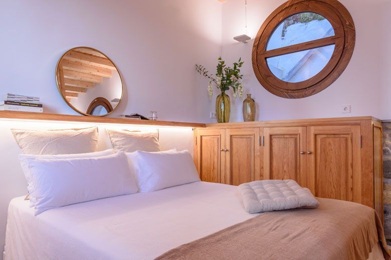 FerAla Suites Albayzín dormitorio