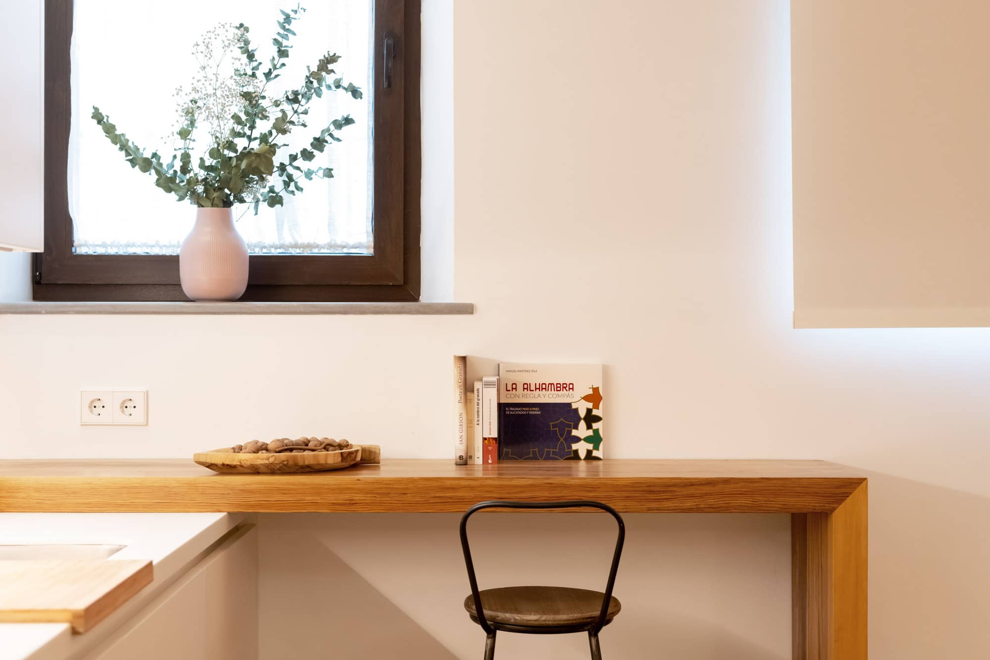 FerAla Suites Albayzín mesa