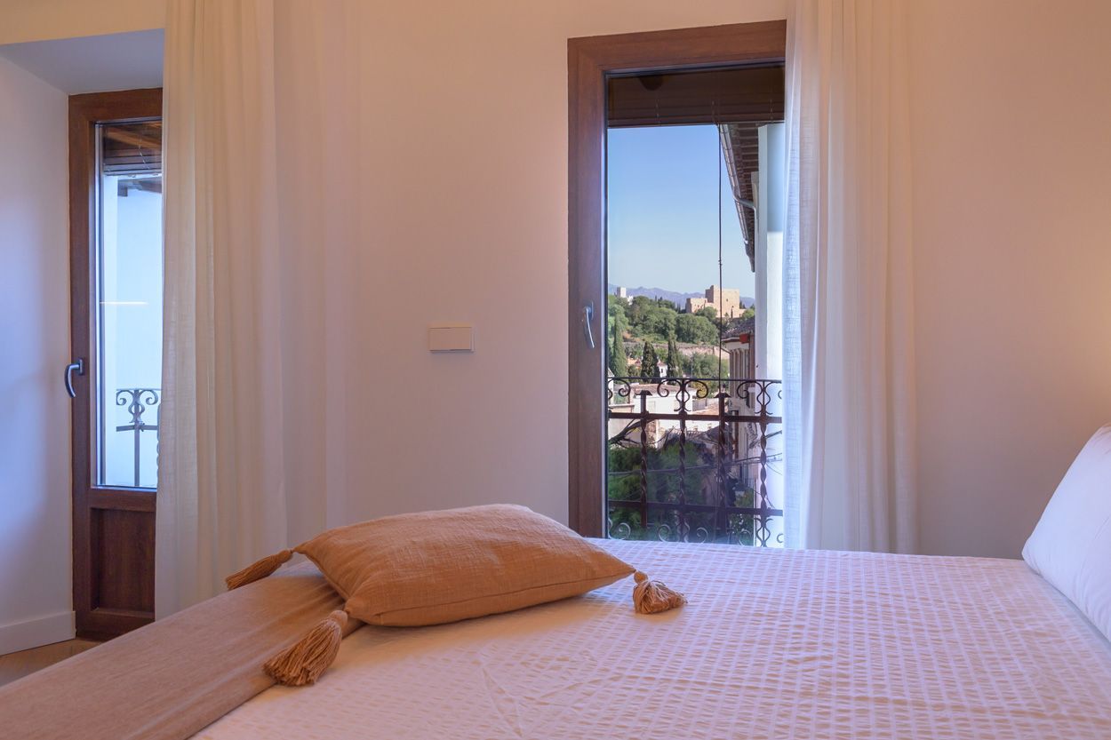 FerAla Suites Albayzín vistas