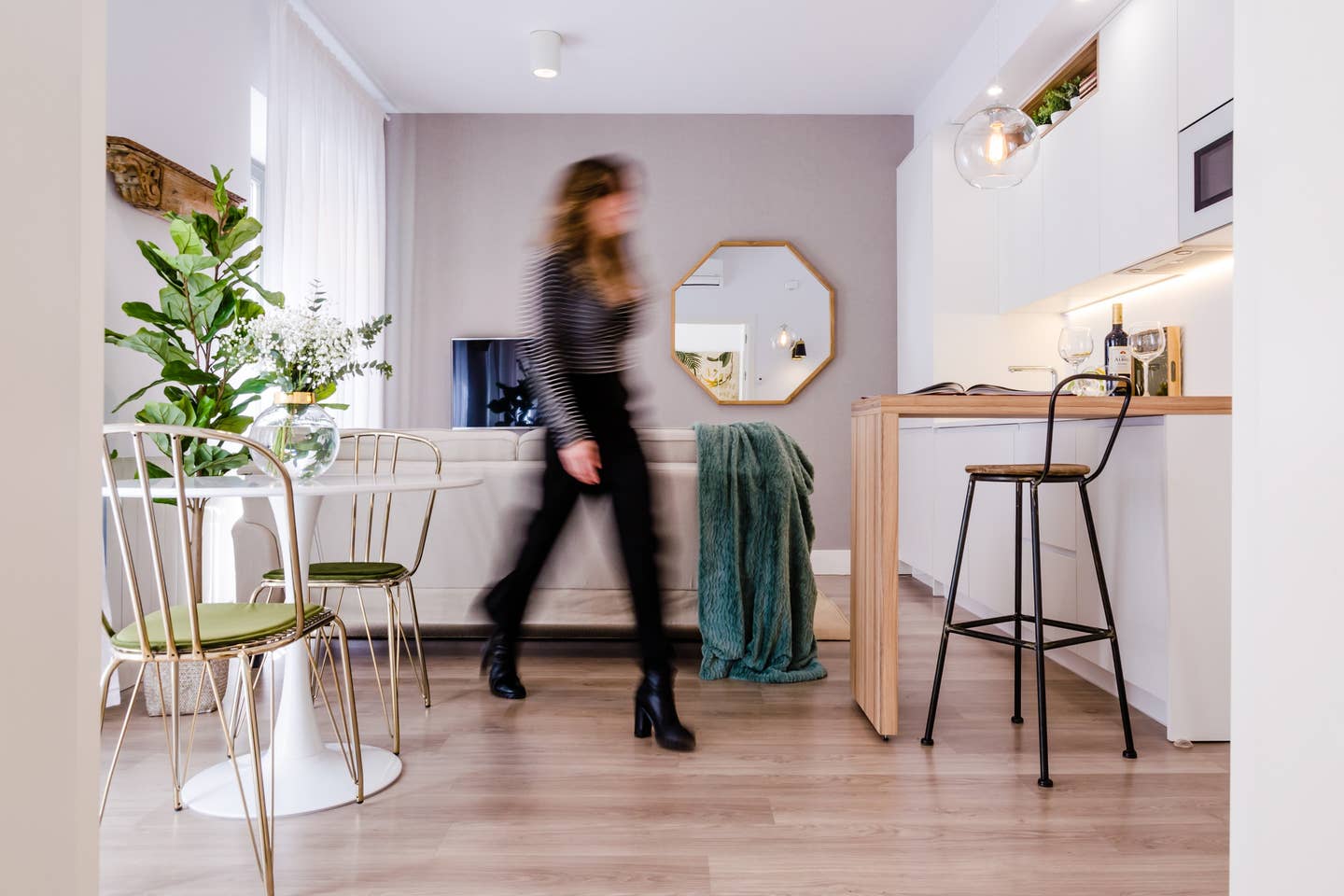 FerAla Suites Centro salón